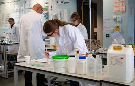 chemistry lab with students