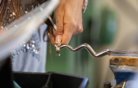 Hand bending sliver to turn into jewellery