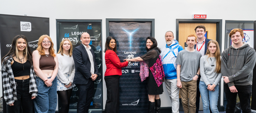 Students and staff revealing the eSports tecahing room