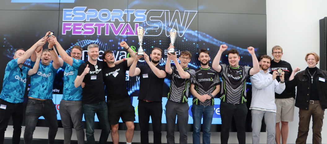 Esports students celebrating winning at the Esports festival
