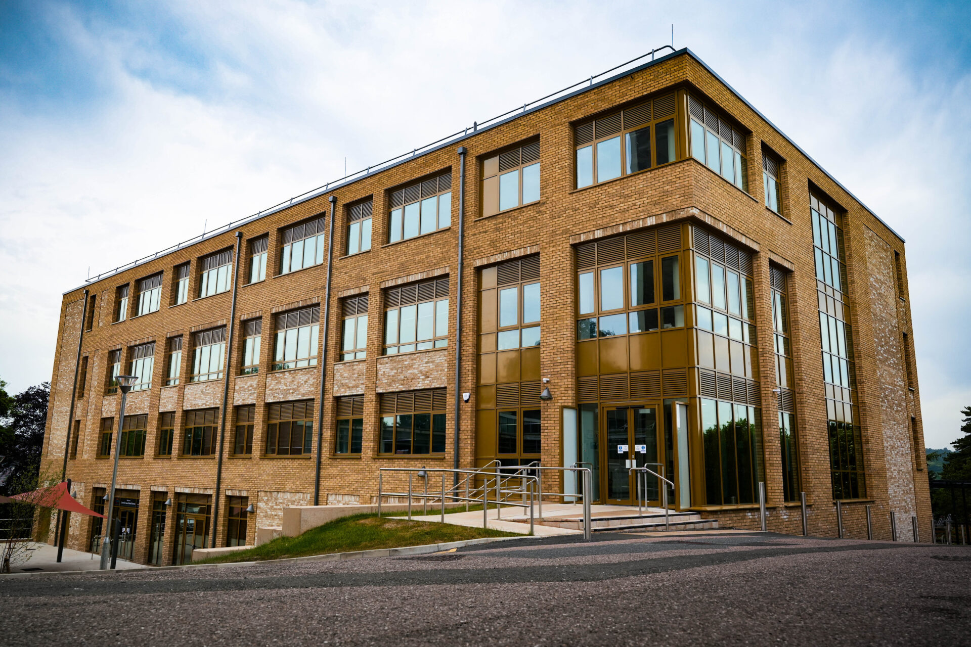 Exeter College's new CLS Building from the outside